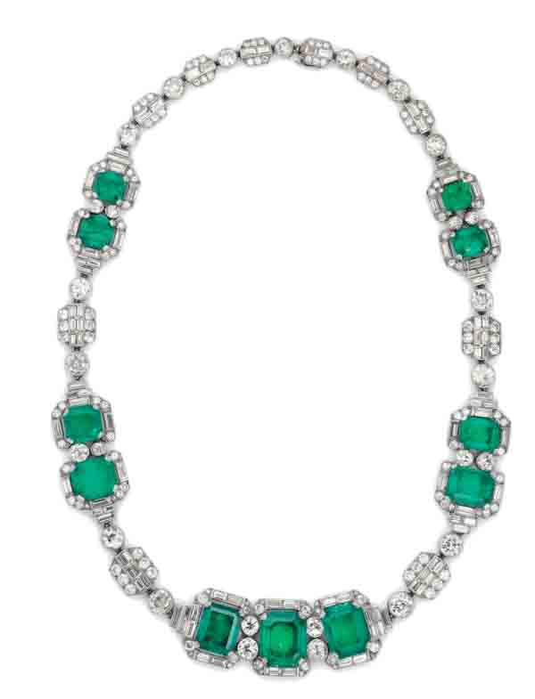 CHAUMET Emerald and Diamond Necklace
